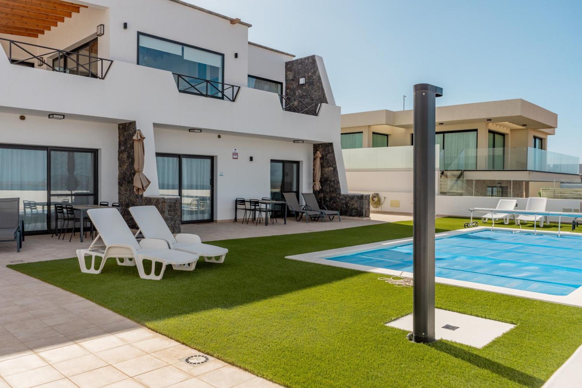 Ferienwohnung Seascape Heated Pool, Air-Con, View, Adult Only Corralejo Exterior foto