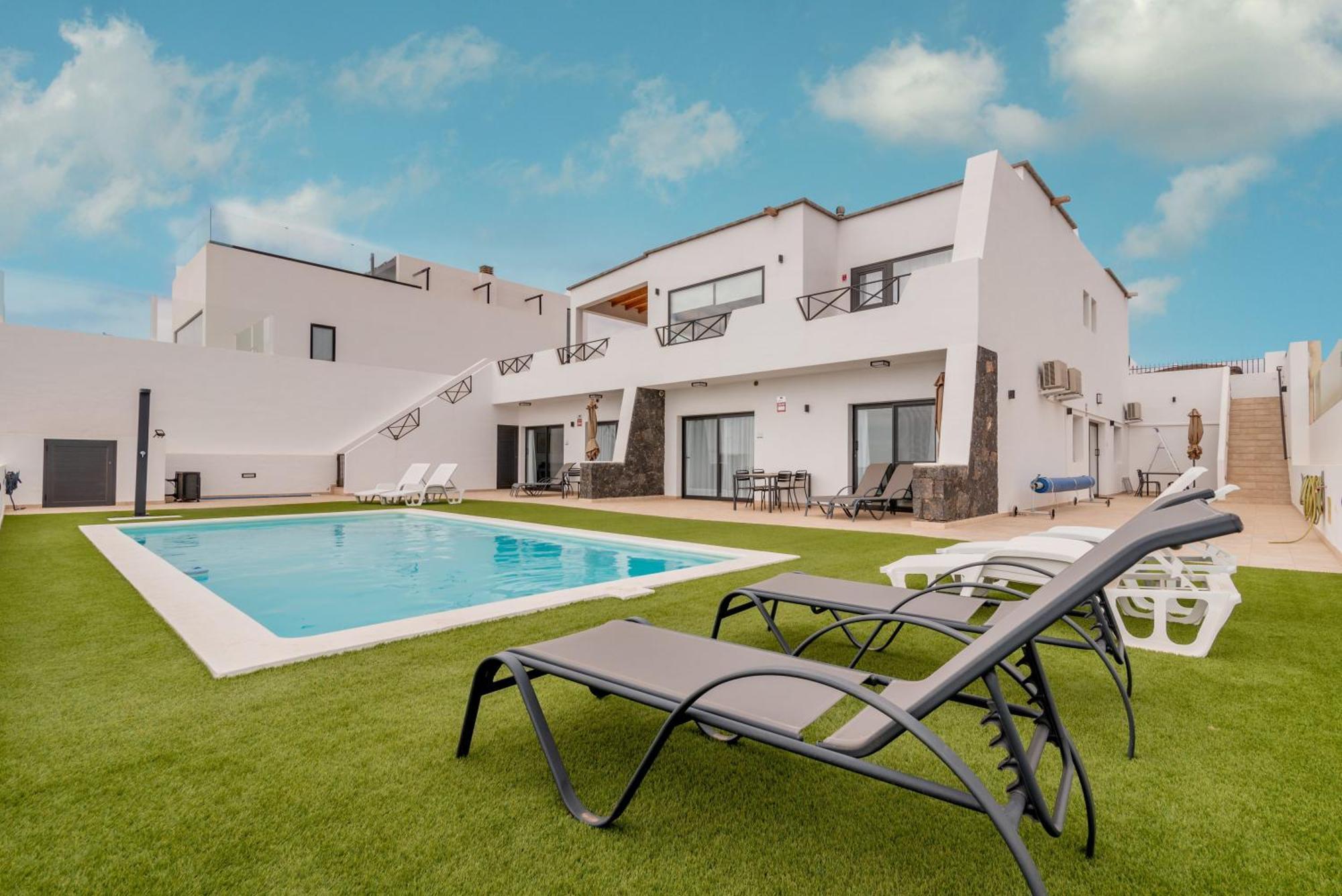 Ferienwohnung Seascape Heated Pool, Air-Con, View, Adult Only Corralejo Exterior foto